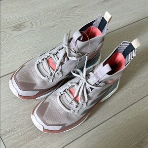 adidas Women Terrex Free Hiker 2 size 6.5 in new condition.